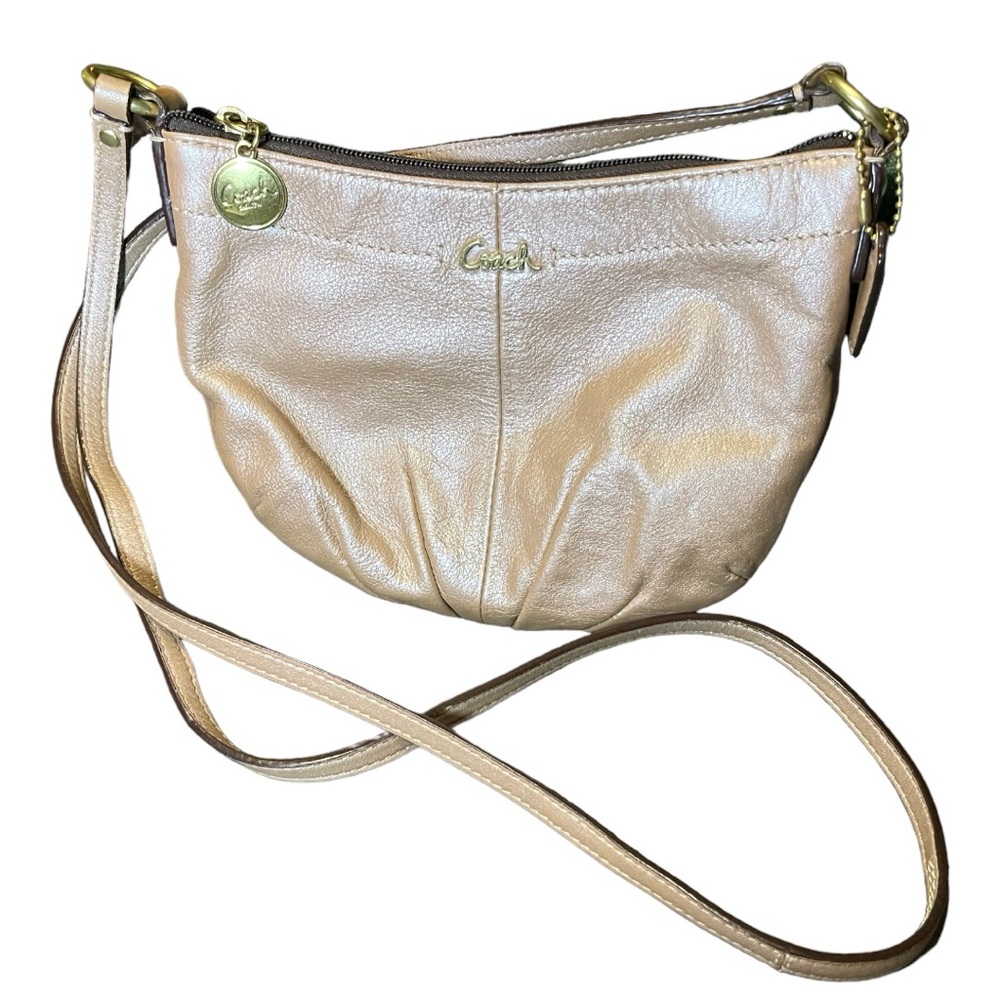 NWOT Coach Crossbody Purse. Metallic Rose Gold Leather with Lavender Interior.